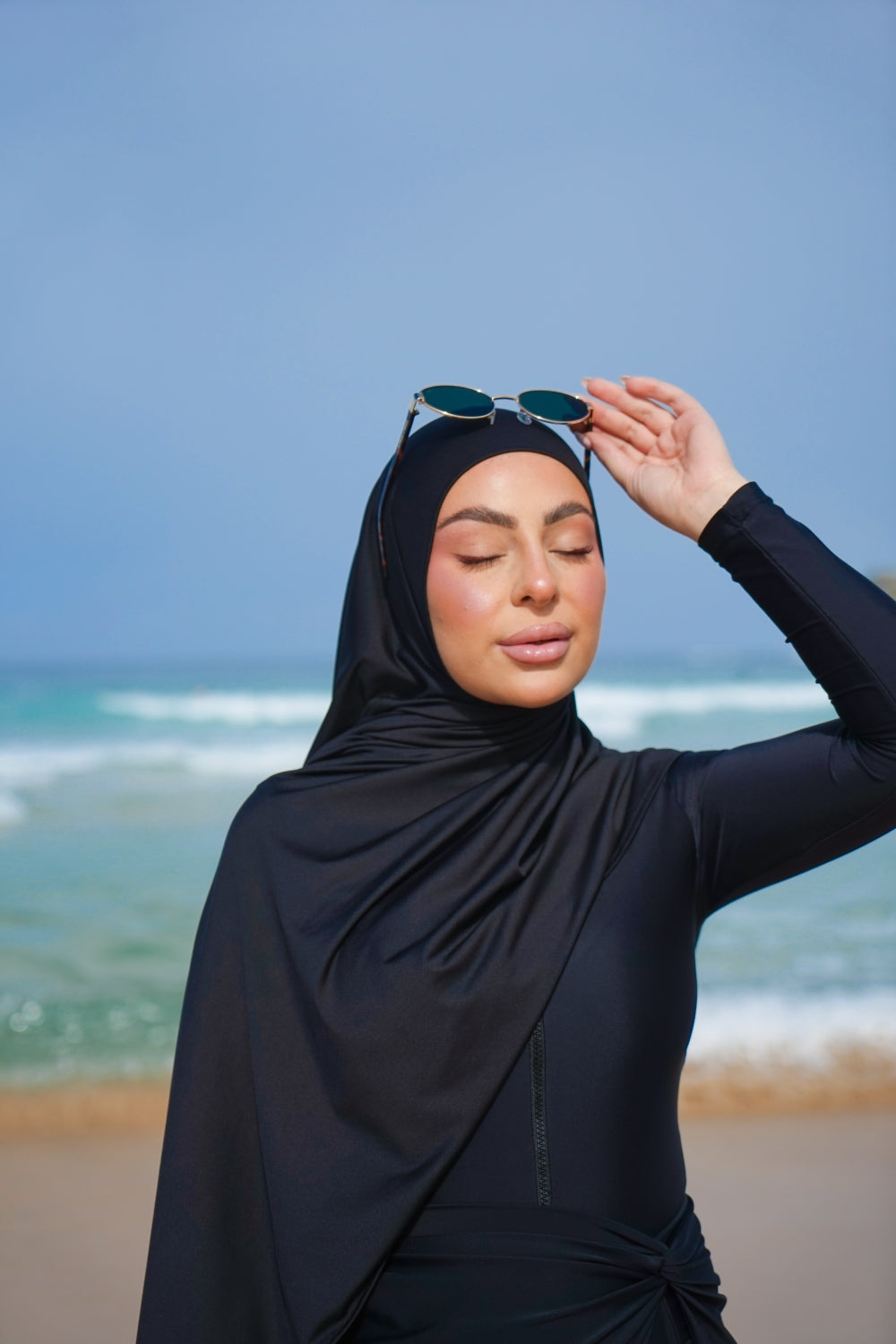 ONYX HIJAB PRE STITCHED