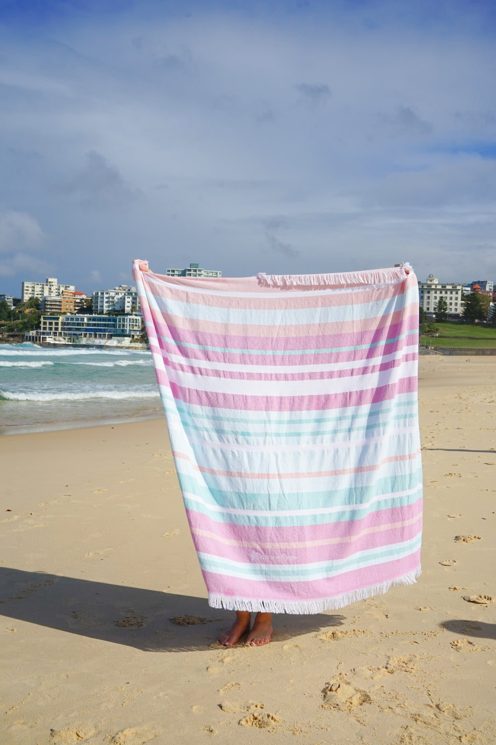TIDE BEACH TOWEL