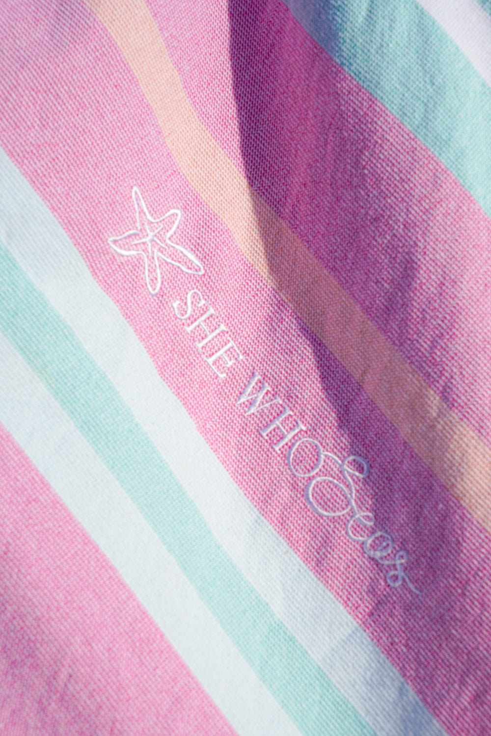 TIDE BEACH TOWEL